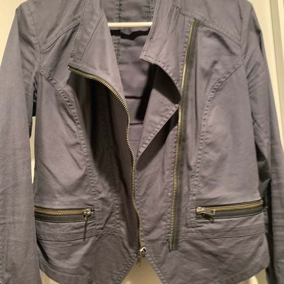 Cabi Twilight Asymmetrical Grey Moto Jacket in a size XS. - Picture 5 of 6